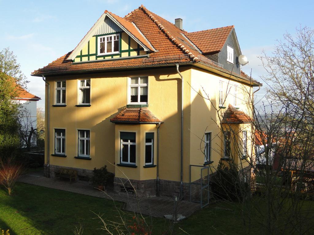 Pension Villa am Burgberg Waltershausen Exteriör bild